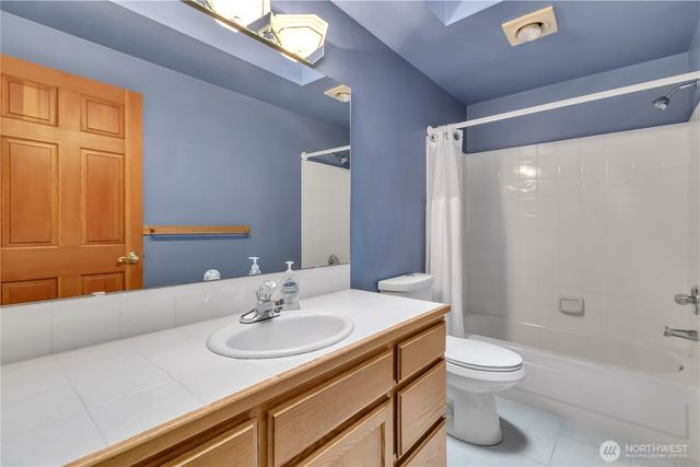 26415 204th Avenue SE, Covington, WA 98042