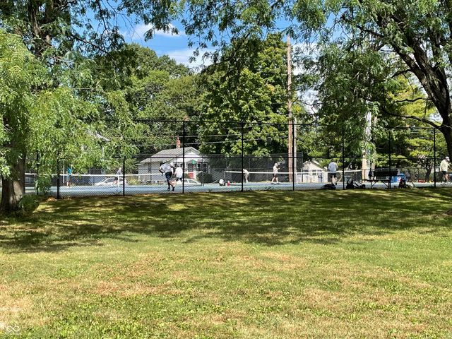 6016 N Park Avenue, Indianapolis, IN 46220