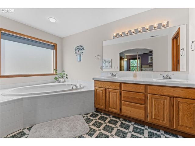2807 Ne 148TH Ave, Vancouver, WA 98682