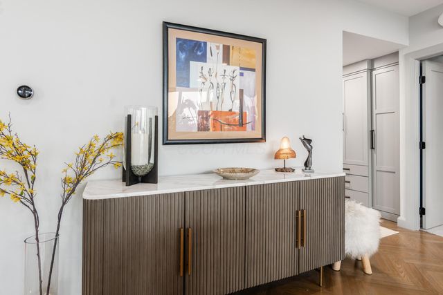 155 W Main Street, 1205, Columbus, OH 43215