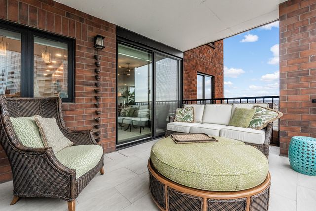 155 W Main Street, 1205, Columbus, OH 43215