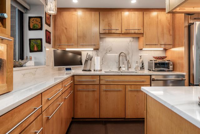 155 W Main Street, 1205, Columbus, OH 43215