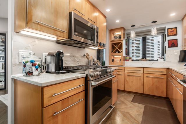 155 W Main Street, 1205, Columbus, OH 43215