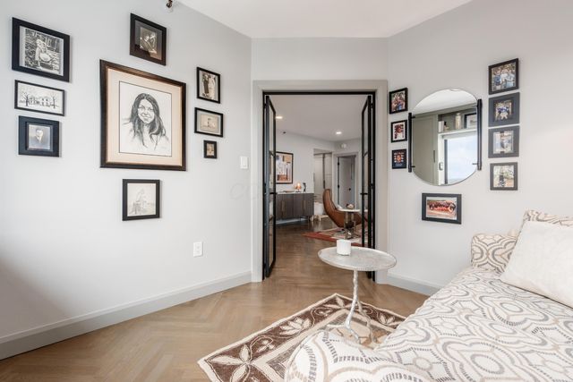 155 W Main Street, 1205, Columbus, OH 43215