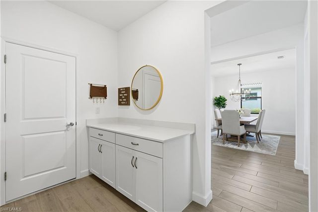 20273 Kingmont DR, Estero, FL 33928