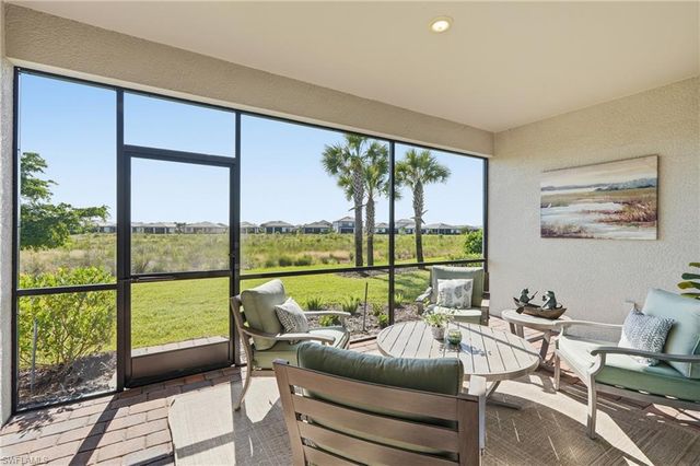 20273 Kingmont DR, Estero, FL 33928