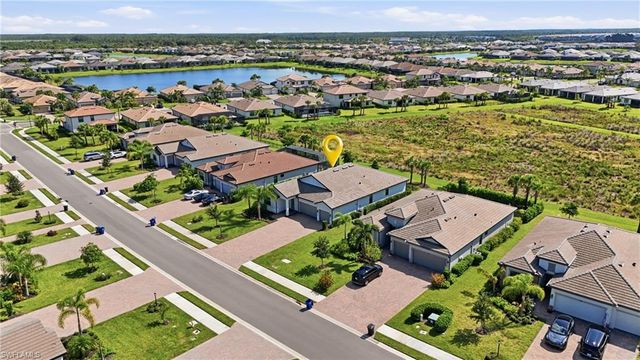 20273 Kingmont DR, Estero, FL 33928