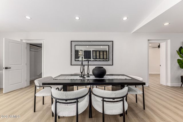 2507 E DEVONSHIRE Avenue, Phoenix, AZ 85016