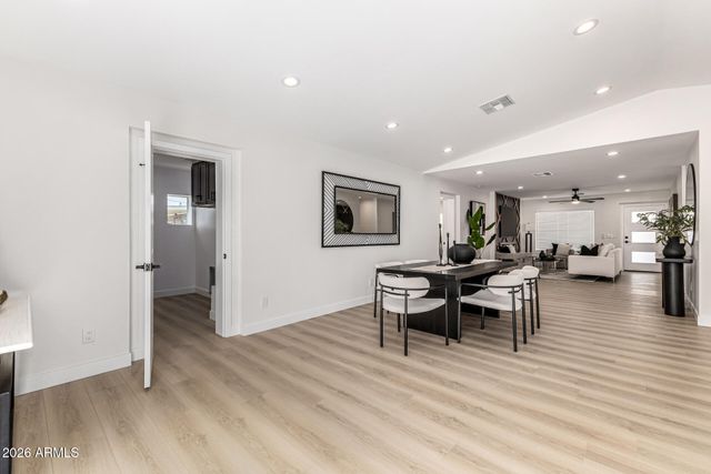 2507 E DEVONSHIRE Avenue, Phoenix, AZ 85016