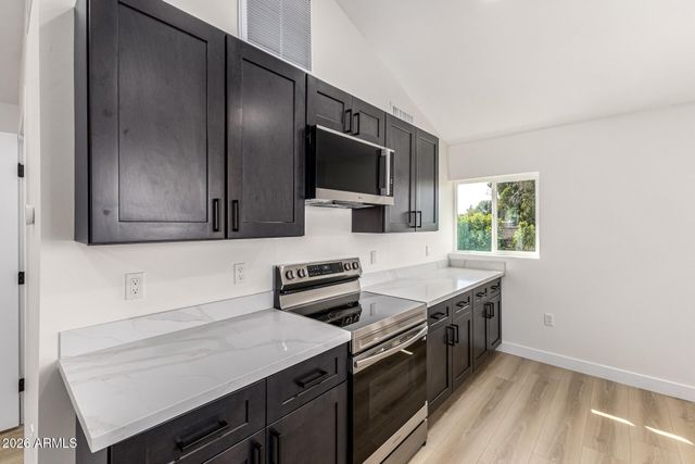 2507 E DEVONSHIRE Avenue, Phoenix, AZ 85016