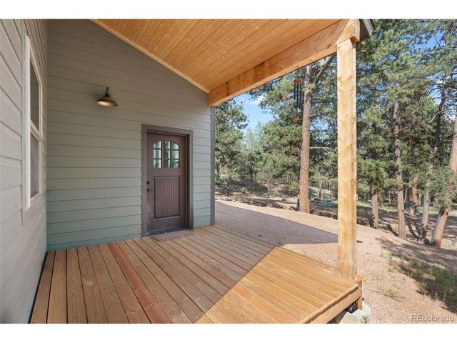 2270 Pikes Peak Dr, Florissant, CO 80816