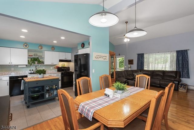 40 Shadowy Ln, West Milford Twp., NJ 07480