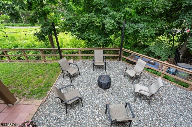 40 Shadowy Ln, West Milford Twp., NJ 07480