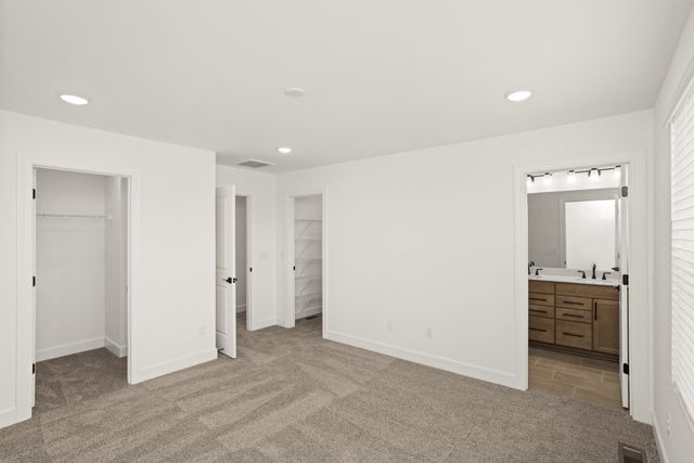 154 Barton Village Boulevard, Lebanon, TN 37090