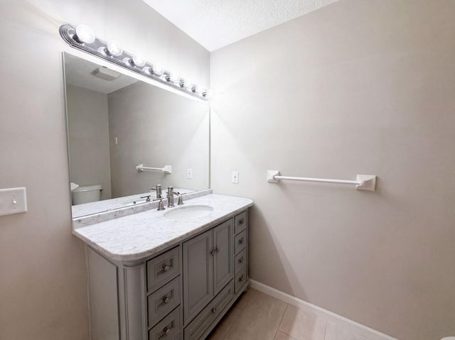 13397 Hughes Court, Apple Valley, MN 55124