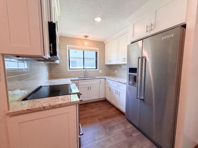 13397 Hughes Court, Apple Valley, MN 55124
