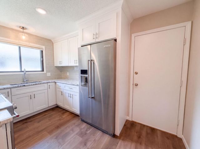 13397 Hughes Court, Apple Valley, MN 55124