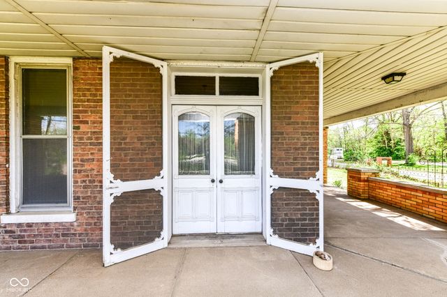 1660 N 10th Street, Noblesville, IN 46060