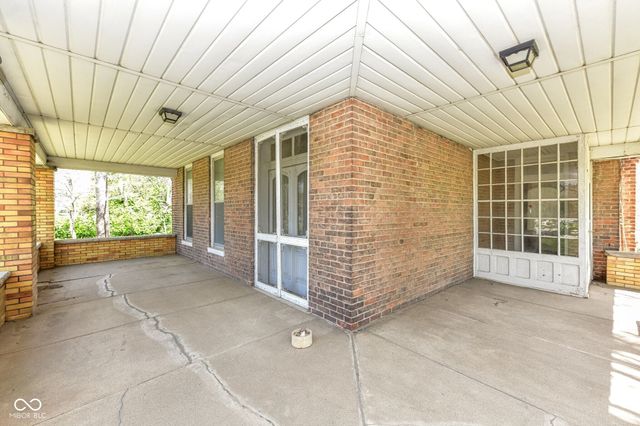 1660 N 10th Street, Noblesville, IN 46060