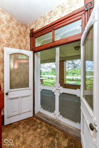 1660 N 10th Street, Noblesville, IN 46060