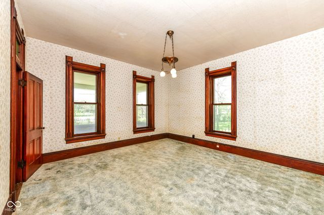 1660 N 10th Street, Noblesville, IN 46060