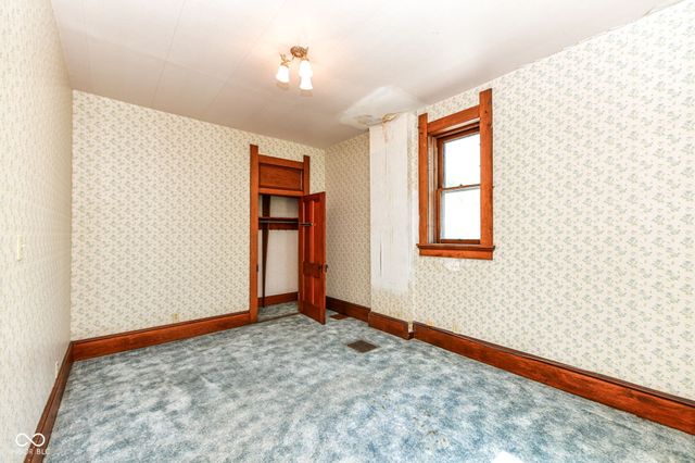 1660 N 10th Street, Noblesville, IN 46060
