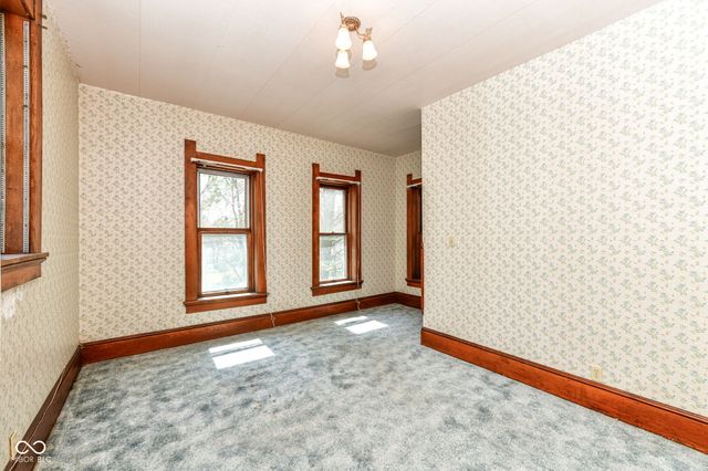 1660 N 10th Street, Noblesville, IN 46060