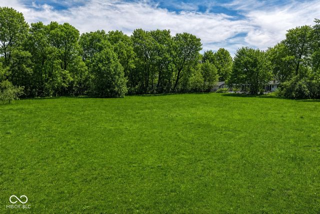 1660 N 10th Street, Noblesville, IN 46060