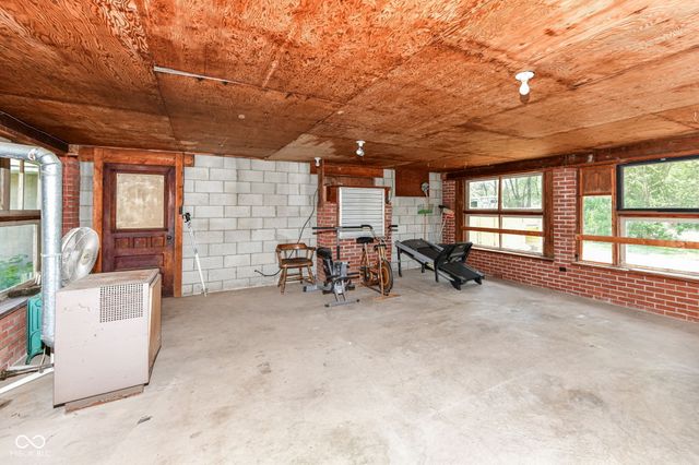 1660 N 10th Street, Noblesville, IN 46060