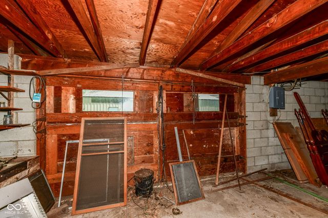 1660 N 10th Street, Noblesville, IN 46060