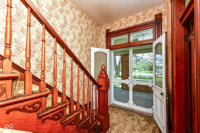1660 N 10th Street, Noblesville, IN 46060