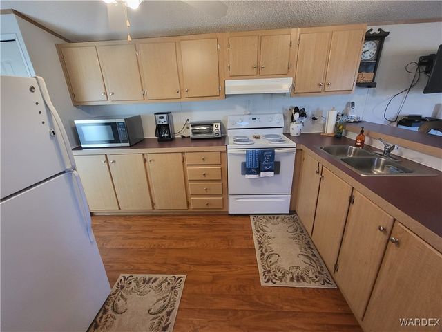 30235 N Separation Drive, Meadview, AZ 86444