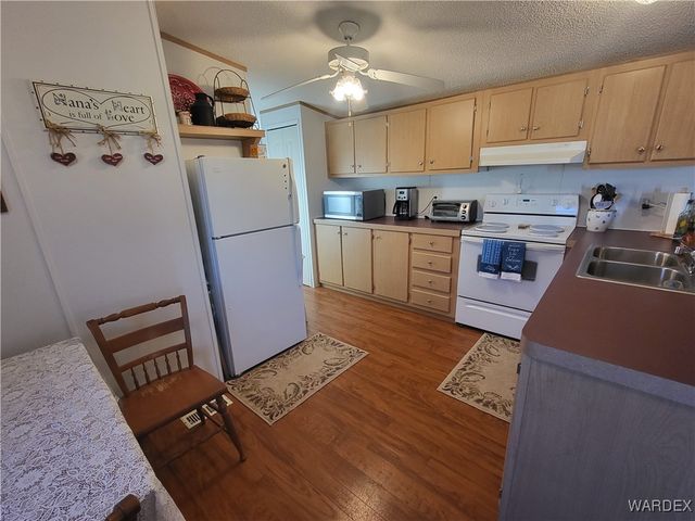 30235 N Separation Drive, Meadview, AZ 86444