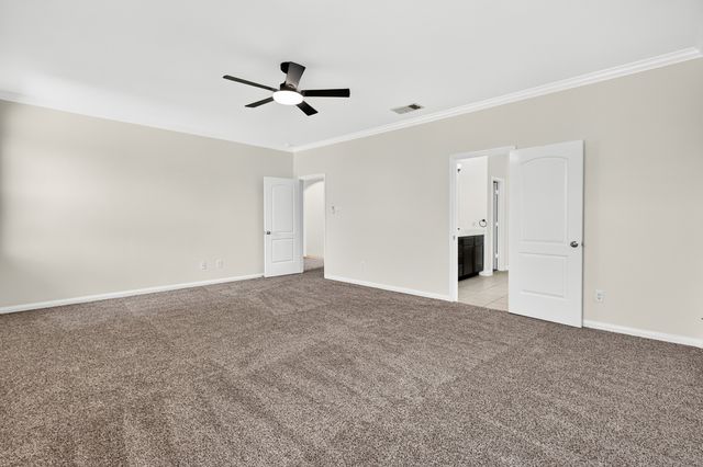 302 Kaylee Way, Red Oak, TX 75154