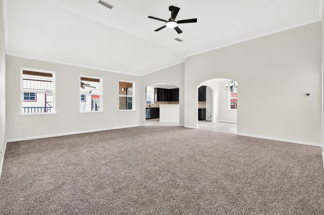 302 Kaylee Way, Red Oak, TX 75154