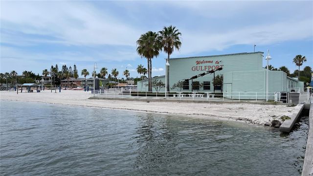 5120 24TH AVENUE S 5120, Gulfport, FL 33707