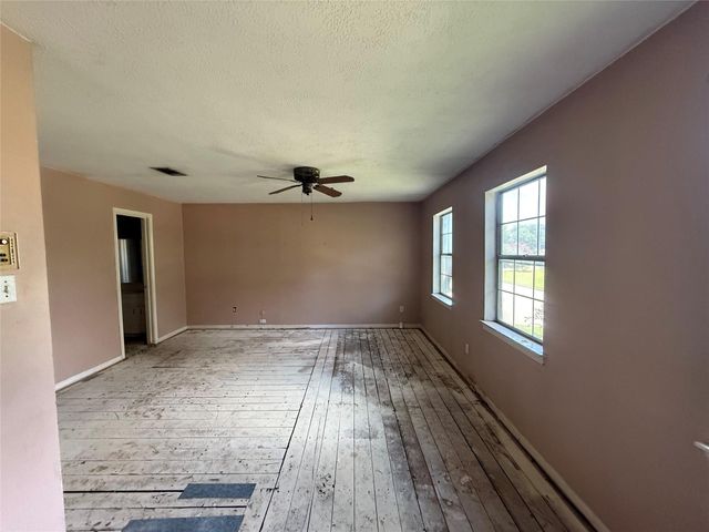3919 Ridgeview Drive, Missouri City, TX 77459
