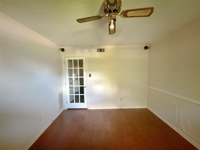 3919 Ridgeview Drive, Missouri City, TX 77459