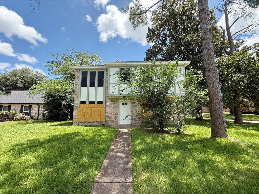 3919 Ridgeview Drive, Missouri City, TX 77459