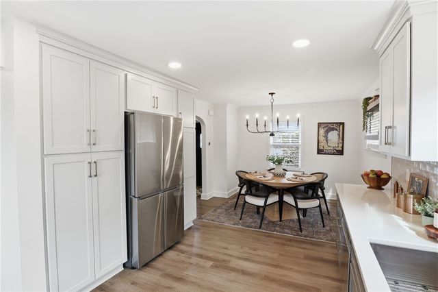 53 Hedgegarth Drive, Irondequoit, NY 14617