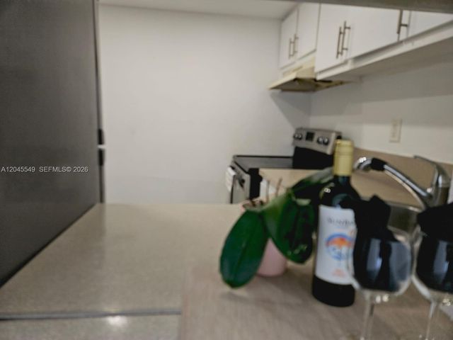 4550 NW 9th St 709E, Miami, FL 33126