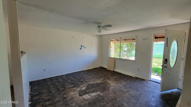 1607 N 62ND Avenue, Phoenix, AZ 85035