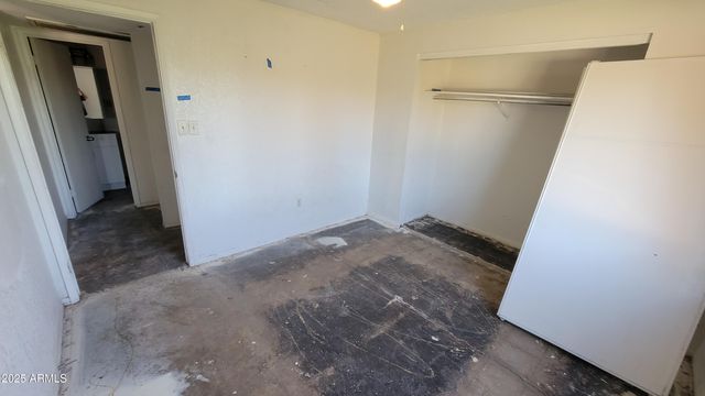 1607 N 62ND Avenue, Phoenix, AZ 85035