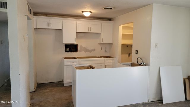 1607 N 62ND Avenue, Phoenix, AZ 85035