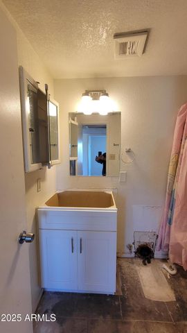 1607 N 62ND Avenue, Phoenix, AZ 85035