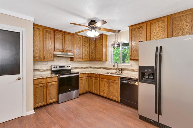 1405 Highcrest Court, Hixson, TN 37343