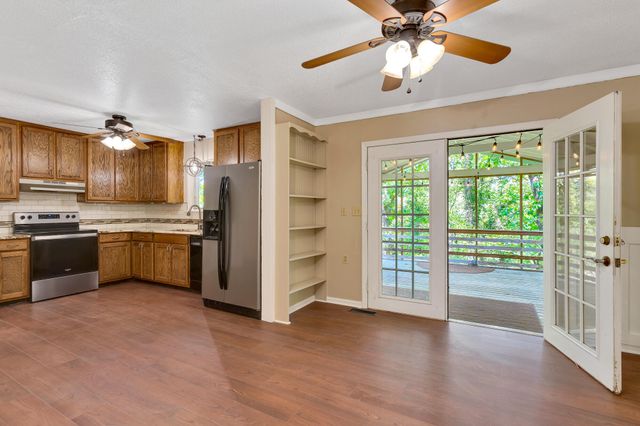 1405 Highcrest Court, Hixson, TN 37343