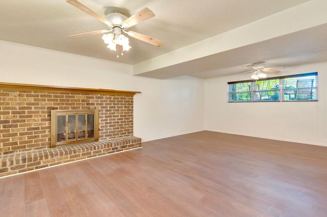 1405 Highcrest Court, Hixson, TN 37343