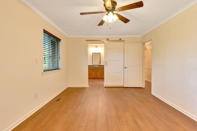 1405 Highcrest Court, Hixson, TN 37343