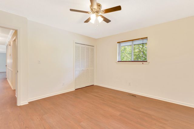 1405 Highcrest Court, Hixson, TN 37343